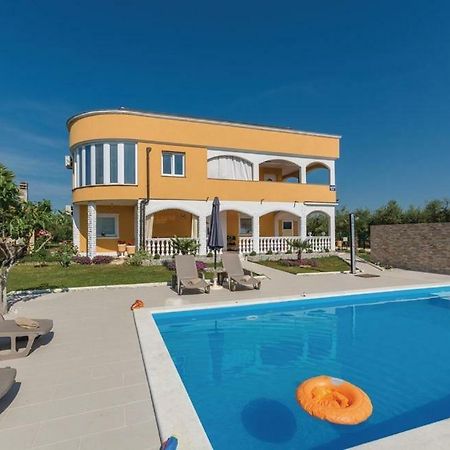 Apartments Vukancic Novigrad  Exterior photo