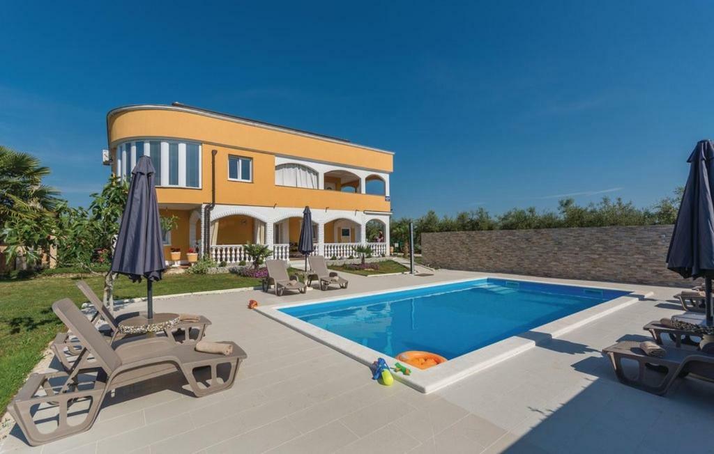 Apartments Vukancic Novigrad  Exterior photo